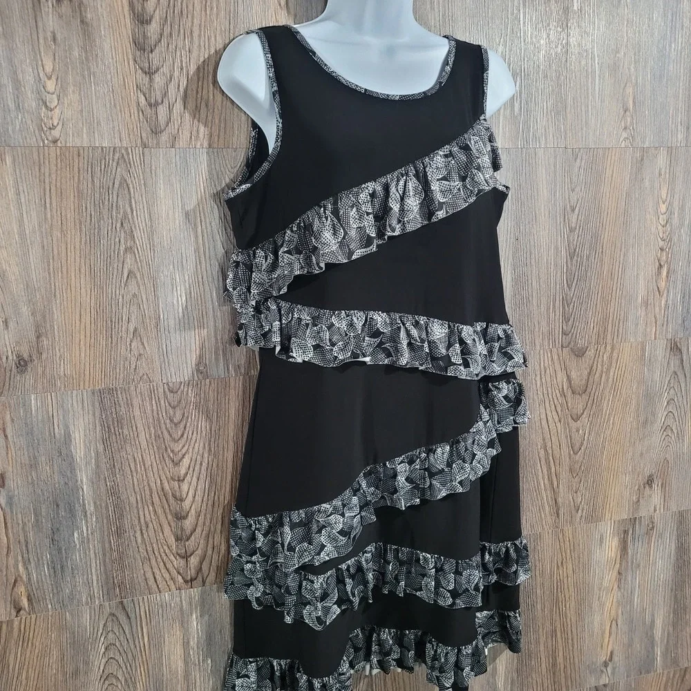 Tango Mango Ruffle Dress Size M Black Sleeveless Stretch Flowy Dancing Resort - Picture 2 of 10